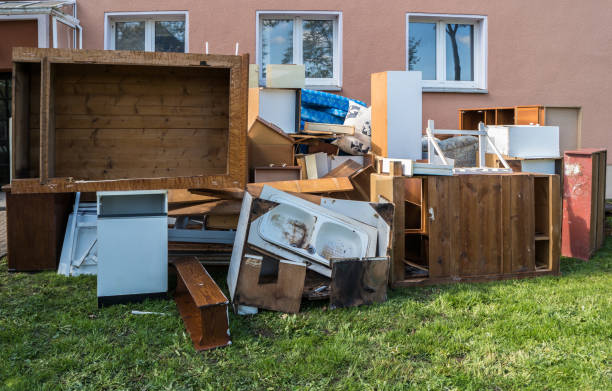 Attic Cleanout Services in Mono Vista, CA